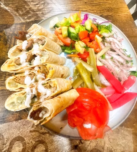 Beef kabab Arabic Style Plate - �17.99