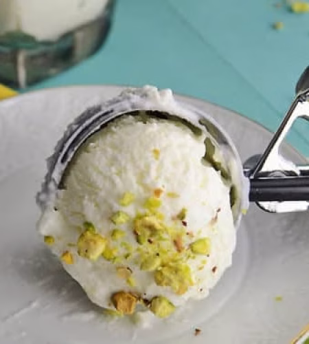 lebanese-ice-cream-booza-buzza-1-500x375